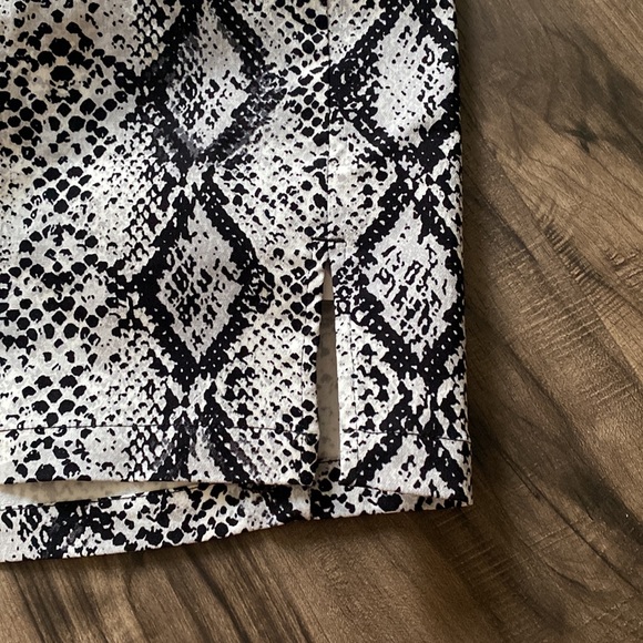 Garage Snake Print Mini Skirt - Picture 5 of 5